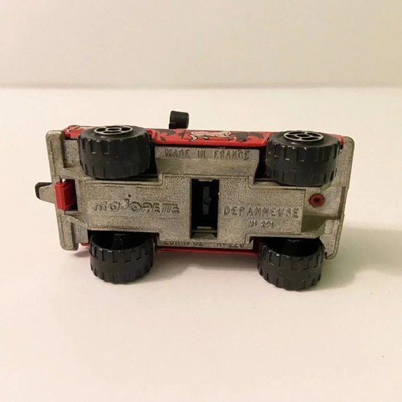 Vintage Majorette Depanneuse Red Wild  Mustang Truck Made in France - Picture 5 of 10